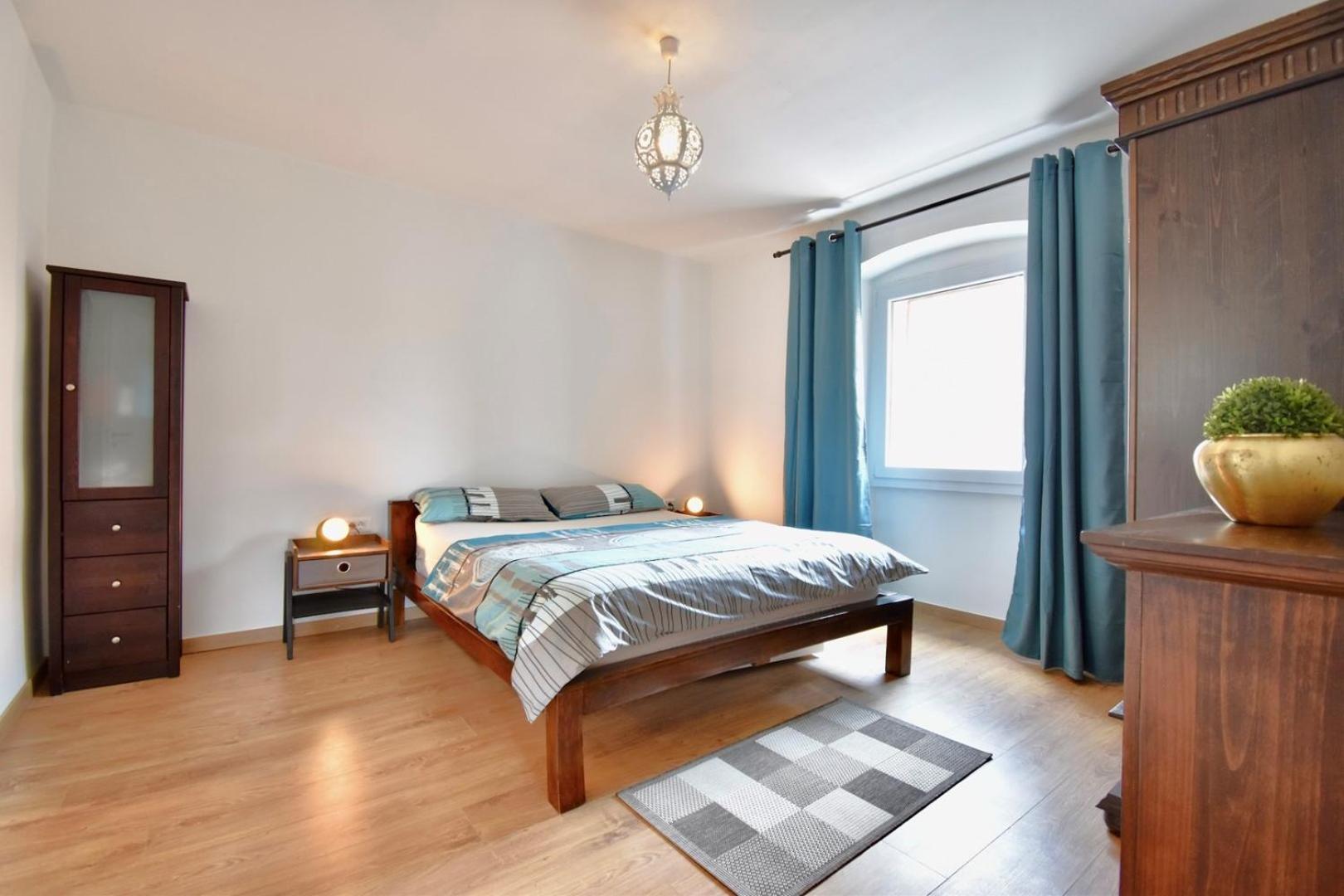 Apartment Suncani Krovovi *